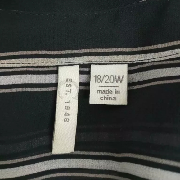 Cato black and white striped sheer button down top size 18/20w - Picture 7 of 7